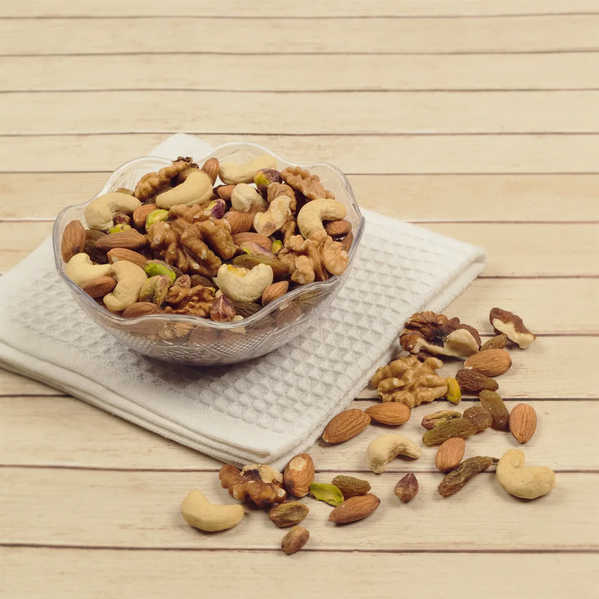 Festive dry fruit tray